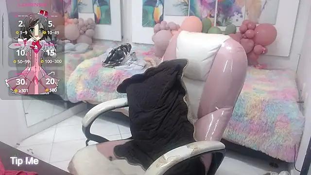 Customizable and immersive: Energize your taste buds and checkout our delicious choice of amateur cams liveshows with excited livestreamers getting their sweet physiques pounded with their beloved vibrating toys.