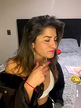 Customizable and immersive: Energize your taste buds and checkout our delicious choice of amateur cams liveshows with excited livestreamers getting their sweet physiques pounded with their beloved vibrating toys.