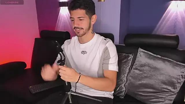 AlejandroStormm from StripChat is Freechat