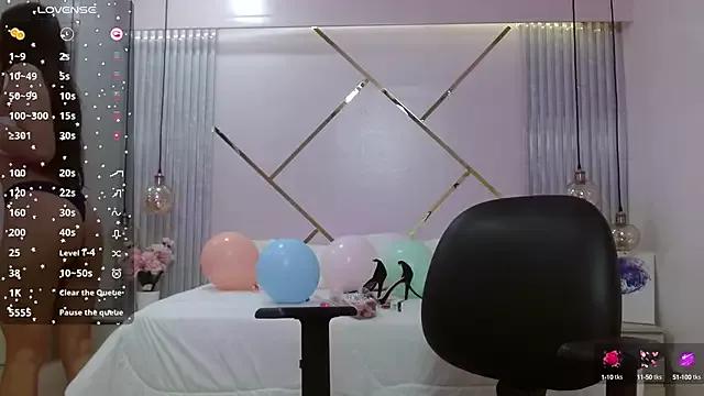 Customizable and immersive: Energize your taste buds and checkout our delicious choice of amateur cams liveshows with excited livestreamers getting their sweet physiques pounded with their beloved vibrating toys.