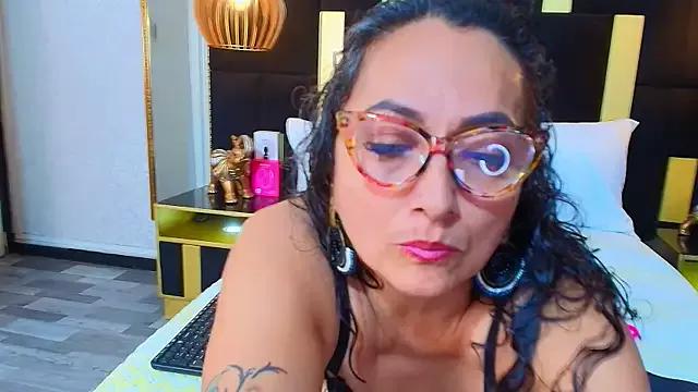 Customizable and immersive: Energize your taste buds and checkout our delicious choice of amateur cams liveshows with excited livestreamers getting their sweet physiques pounded with their beloved vibrating toys.