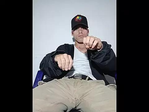 alex-golden from StripChat is Freechat