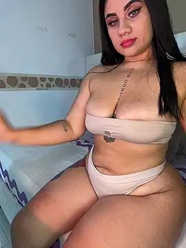 Customizable and immersive: Energize your taste buds and checkout our delicious choice of amateur cams liveshows with excited livestreamers getting their sweet physiques pounded with their beloved vibrating toys.