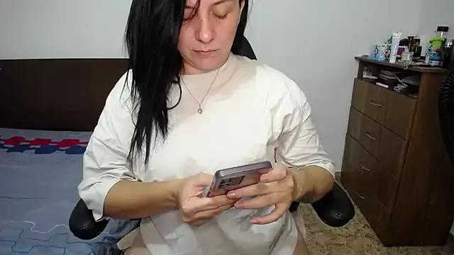 Customizable and immersive: Energize your taste buds and checkout our delicious choice of amateur cams liveshows with excited livestreamers getting their sweet physiques pounded with their beloved vibrating toys.