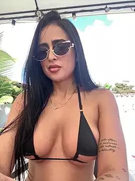 Customizable and immersive: Energize your taste buds and checkout our delicious choice of amateur cams liveshows with excited livestreamers getting their sweet physiques pounded with their beloved vibrating toys.
