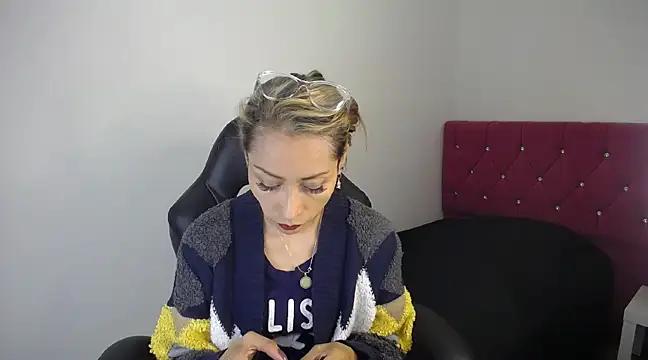 AlexiaJames_ from StripChat is Freechat