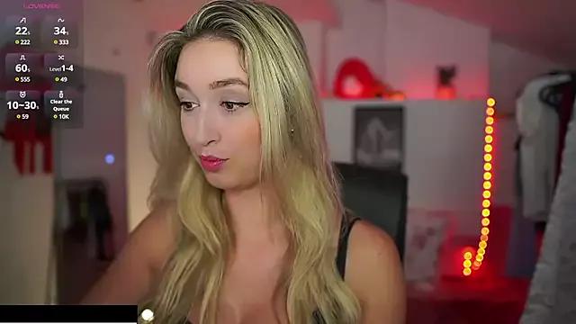 Customizable and immersive: Energize your taste buds and checkout our delicious choice of amateur cams liveshows with excited livestreamers getting their sweet physiques pounded with their beloved vibrating toys.