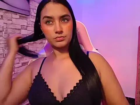 AlexxaMiiller from StripChat is Freechat