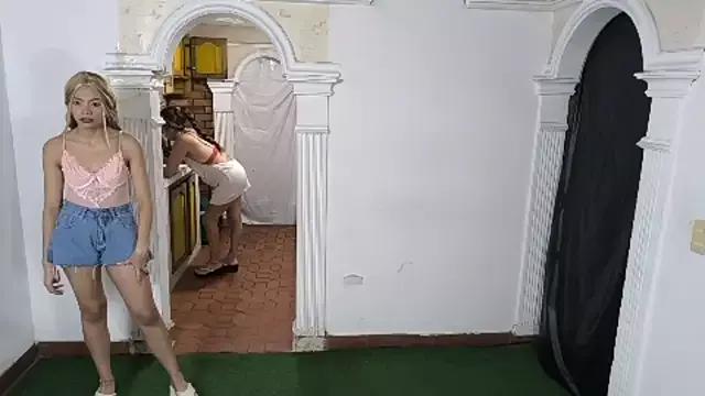 Customizable and immersive: Energize your taste buds and checkout our delicious choice of amateur cams liveshows with excited livestreamers getting their sweet physiques pounded with their beloved vibrating toys.