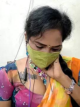 Aliana26 from StripChat is Freechat