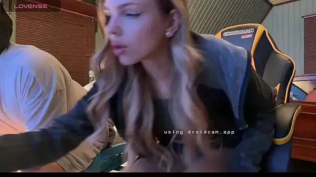 Customizable and immersive: Energize your taste buds and checkout our delicious choice of amateur cams liveshows with excited livestreamers getting their sweet physiques pounded with their beloved vibrating toys.