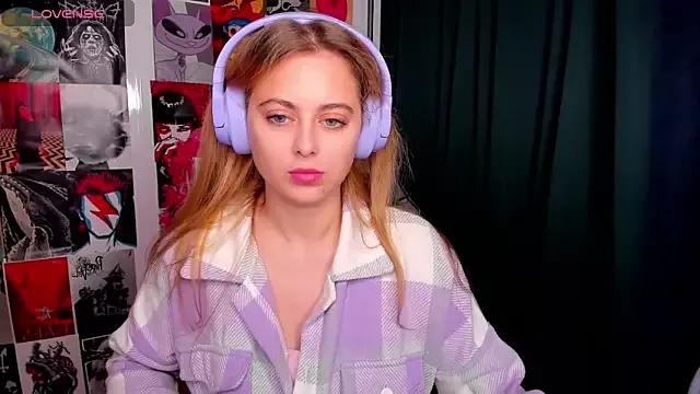 Alice_Wander from StripChat is Freechat