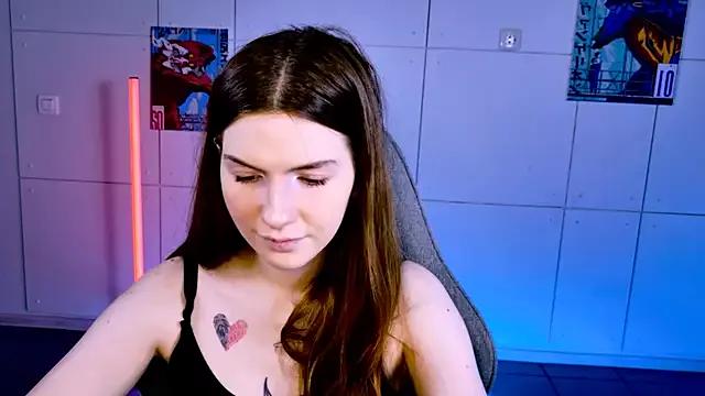 AliceCUNTach from StripChat is Freechat