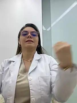 alicee16 from StripChat is Freechat