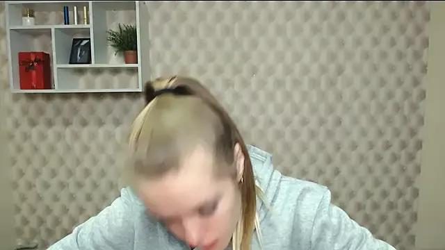 Customizable and immersive: Energize your taste buds and checkout our delicious choice of amateur cams liveshows with excited livestreamers getting their sweet physiques pounded with their beloved vibrating toys.