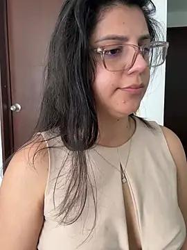 AliceGarc from StripChat is Freechat