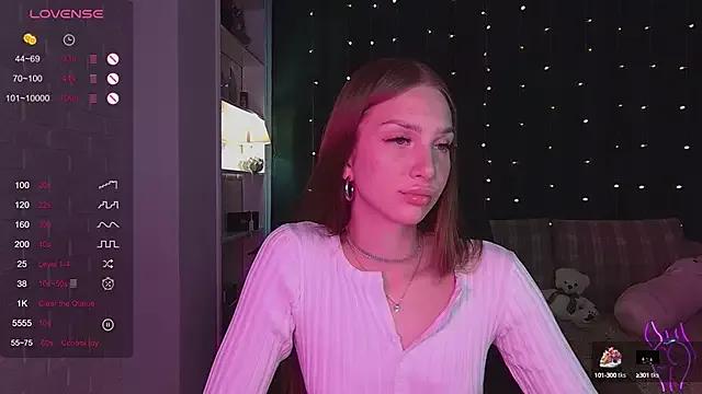 AliceLababy_ from StripChat is Freechat