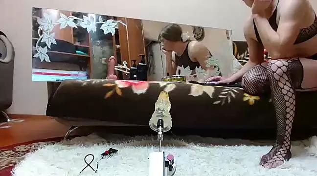 Customizable and immersive: Energize your taste buds and checkout our delicious choice of amateur cams liveshows with excited livestreamers getting their sweet physiques pounded with their beloved vibrating toys.