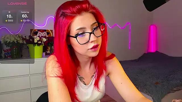 alis_moon66 from StripChat is Freechat