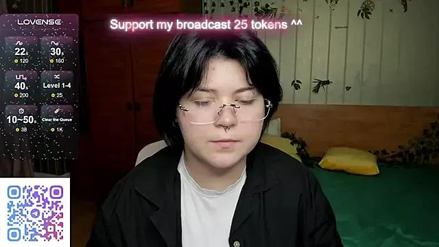 Alisa_Monroe from StripChat is Freechat