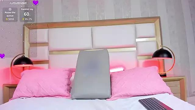 AlishaSmith from StripChat is Freechat