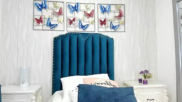 Customizable and immersive: Energize your taste buds and checkout our delicious choice of amateur cams liveshows with excited livestreamers getting their sweet physiques pounded with their beloved vibrating toys.