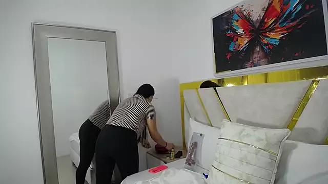 Alison_Martinez from StripChat is Freechat