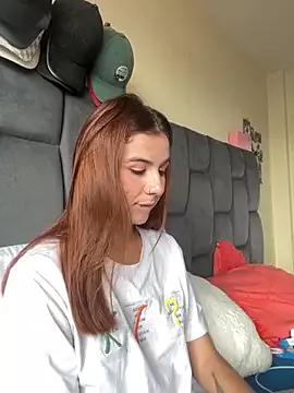 AllieYourGirl from StripChat is Freechat