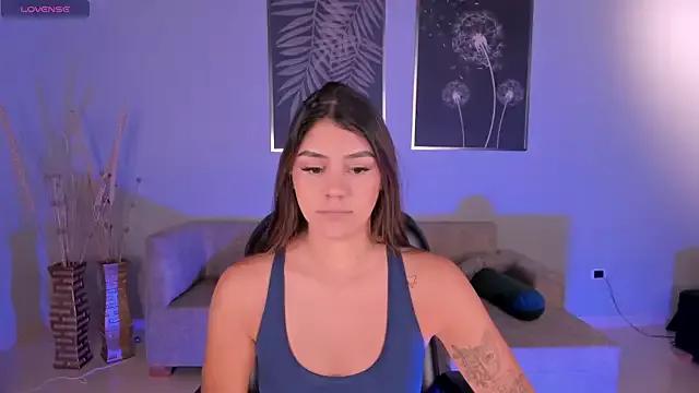 AllyJensen from StripChat is Freechat