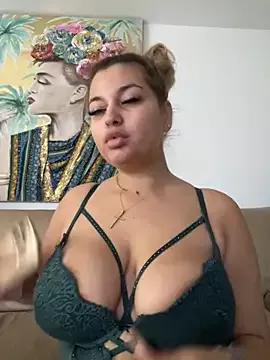 Customizable and immersive: Energize your taste buds and checkout our delicious choice of amateur cams liveshows with excited livestreamers getting their sweet physiques pounded with their beloved vibrating toys.