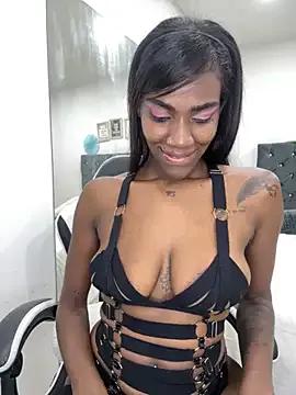 Alma_Stevenson from StripChat is Freechat