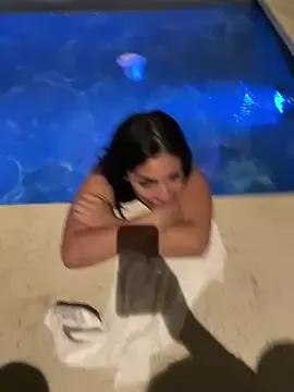 alynemoon from StripChat is Freechat