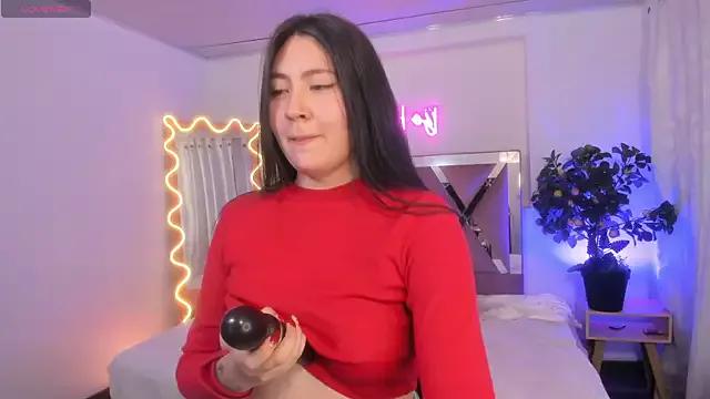 Amara_tay from StripChat is Freechat