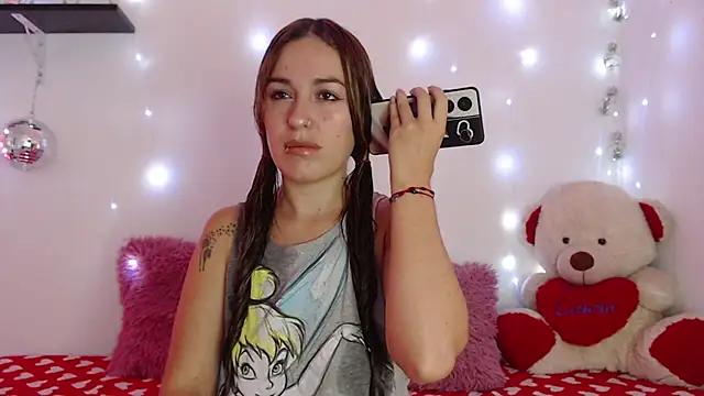 Customizable and immersive: Energize your taste buds and checkout our delicious choice of amateur cams liveshows with excited livestreamers getting their sweet physiques pounded with their beloved vibrating toys.