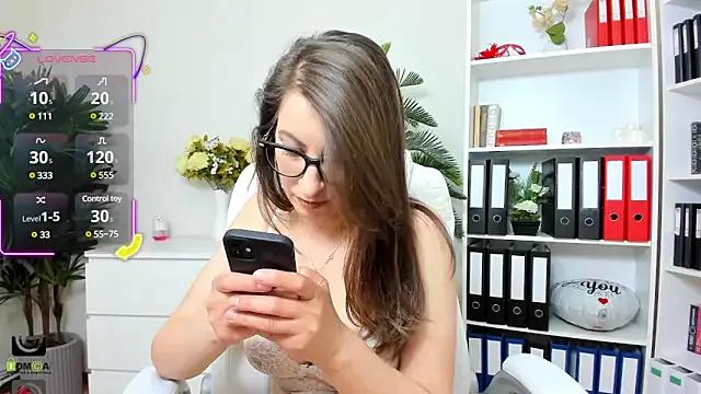 amayawest from StripChat