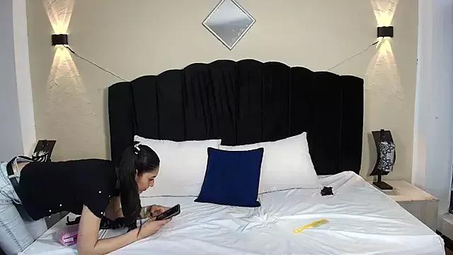 Ambarross from StripChat is Freechat