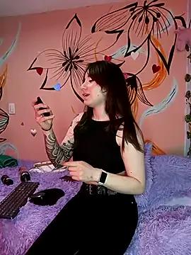 Customizable and immersive: Energize your taste buds and checkout our delicious choice of amateur cams liveshows with excited livestreamers getting their sweet physiques pounded with their beloved vibrating toys.