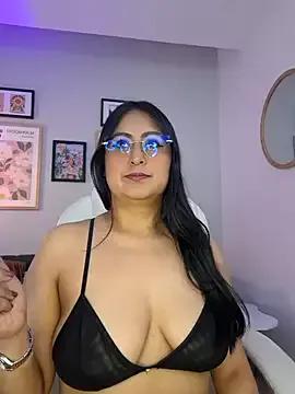 Amber_gold_ from StripChat is Freechat