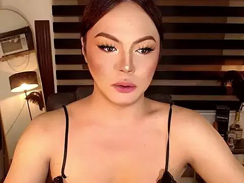 ambercatalea from StripChat is Freechat