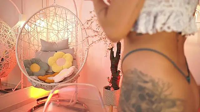 Customizable and immersive: Energize your taste buds and checkout our delicious choice of amateur cams liveshows with excited livestreamers getting their sweet physiques pounded with their beloved vibrating toys.