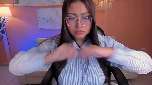Customizable and immersive: Energize your taste buds and checkout our delicious choice of amateur cams liveshows with excited livestreamers getting their sweet physiques pounded with their beloved vibrating toys.