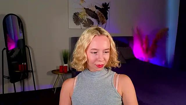 Customizable and immersive: Energize your taste buds and checkout our delicious choice of amateur cams liveshows with excited livestreamers getting their sweet physiques pounded with their beloved vibrating toys.