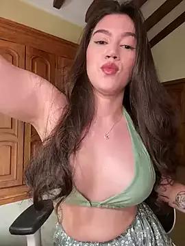Customizable and immersive: Energize your taste buds and checkout our delicious choice of amateur cams liveshows with excited livestreamers getting their sweet physiques pounded with their beloved vibrating toys.