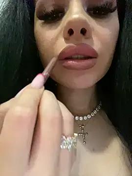 Customizable and immersive: Energize your taste buds and checkout our delicious choice of amateur cams liveshows with excited livestreamers getting their sweet physiques pounded with their beloved vibrating toys.
