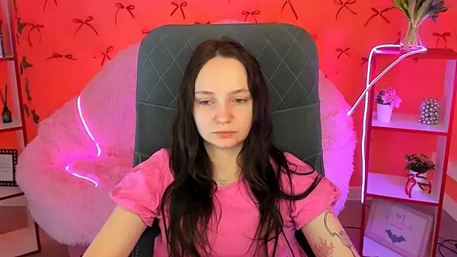 Customizable and immersive: Energize your taste buds and checkout our delicious choice of amateur cams liveshows with excited livestreamers getting their sweet physiques pounded with their beloved vibrating toys.