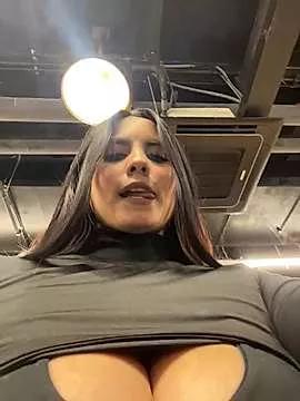 Customizable and immersive: Energize your taste buds and checkout our delicious choice of amateur cams liveshows with excited livestreamers getting their sweet physiques pounded with their beloved vibrating toys.