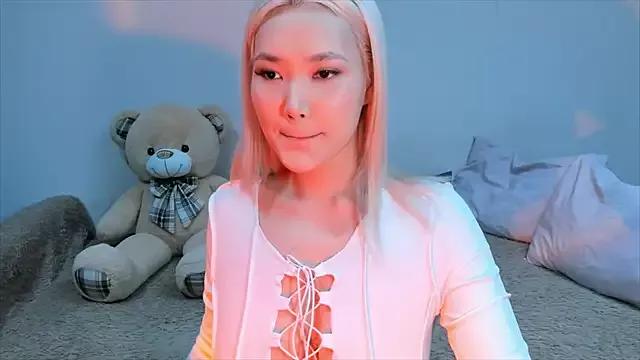 Amelie_Di from StripChat is Freechat