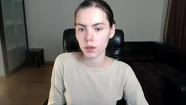 AmelieReve from StripChat is Freechat