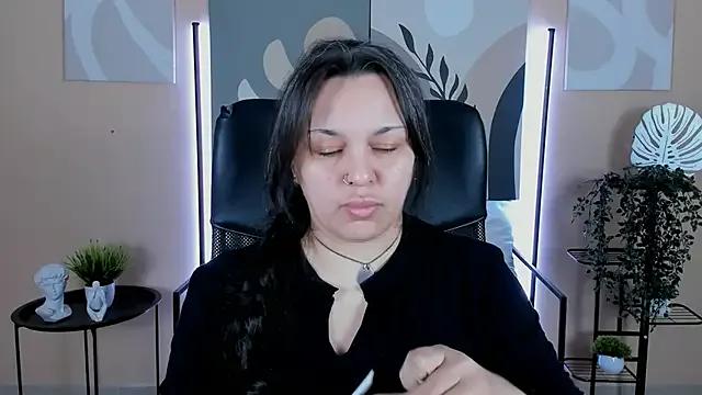 AmiraDevill from StripChat is Freechat