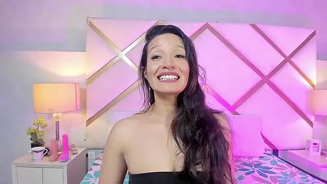Photos of AmyRox_ from StripChat is Freechat